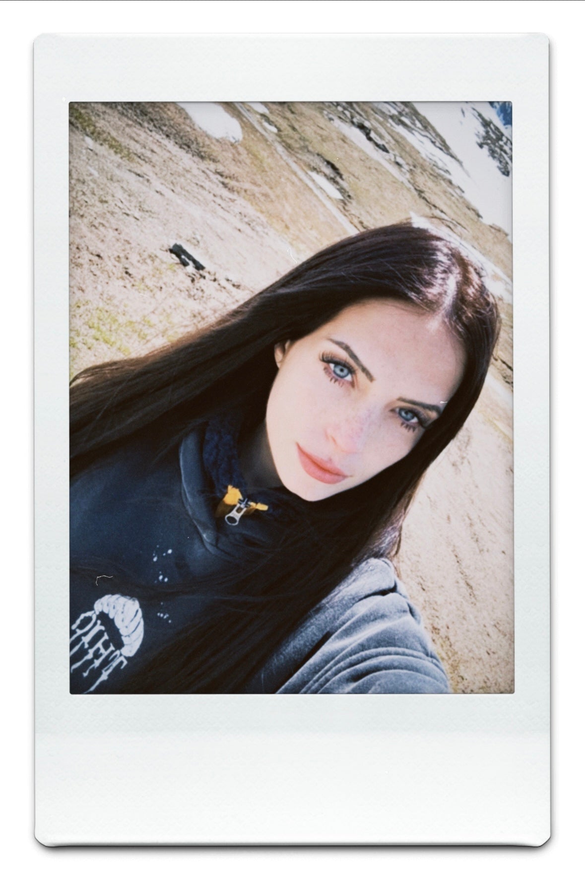 I'M A GOOD PERSON Hoodie - Self-Worth Emotional Clothing | 460 GSM THIO THIO